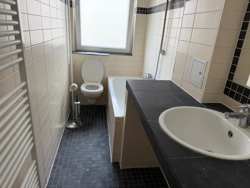Schöne 1,5 Zi.Whg. in ruhige Grünlage mit Balkon — photo 1